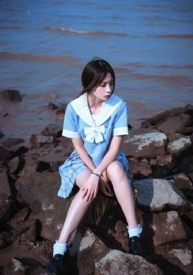 日本大胸年轻继拇在线观看_成人在线观看免费